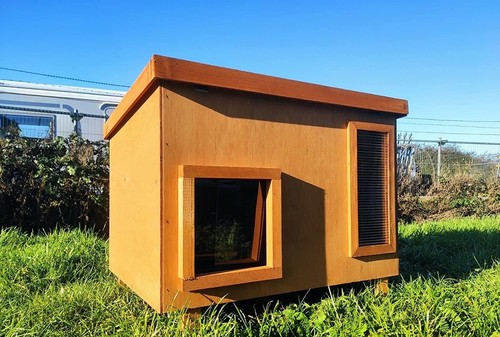 Fully assembled luxury - ,